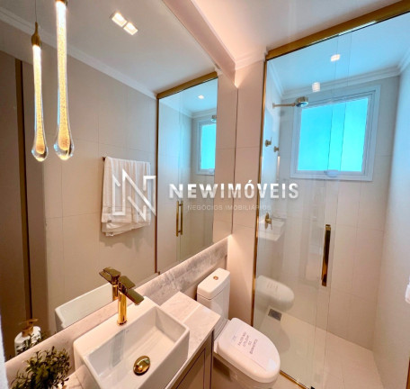Imagem Apartamento com 4 Quartos à Venda, 132 m² em Centro - Balneário Camboriú Imagem Apartamento com 4 Quartos à Venda, 132 m² em Centro - Balneário Camboriú