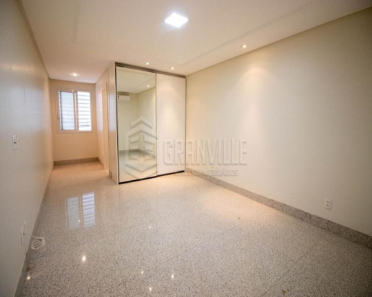 Imagem Casa com 5 Quartos à Venda, 970 m² em Lago Sul - Brasília Imagem Casa com 5 Quartos à Venda, 970 m² em Lago Sul - Brasília