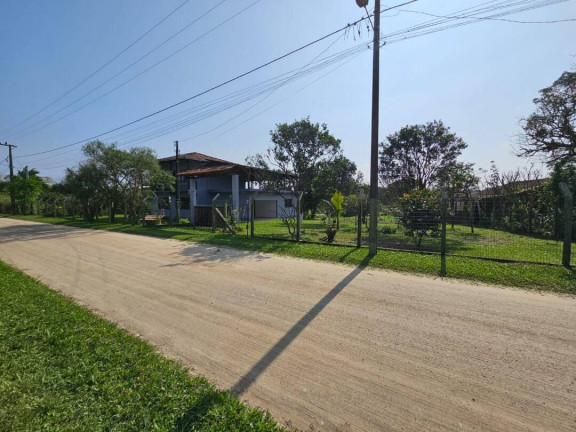 Imagem Casa com 4 Quartos à Venda, 320 m² em Pinheiros - Balneário Barra Do Sul Imagem Casa com 4 Quartos à Venda, 320 m² em Pinheiros - Balneário Barra Do Sul