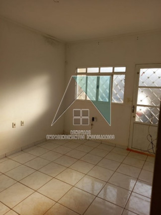 Imagem Casa com 2 Quartos à Venda, em Morumbi - Jardinopolis Imagem Casa com 2 Quartos à Venda, em Morumbi - Jardinopolis