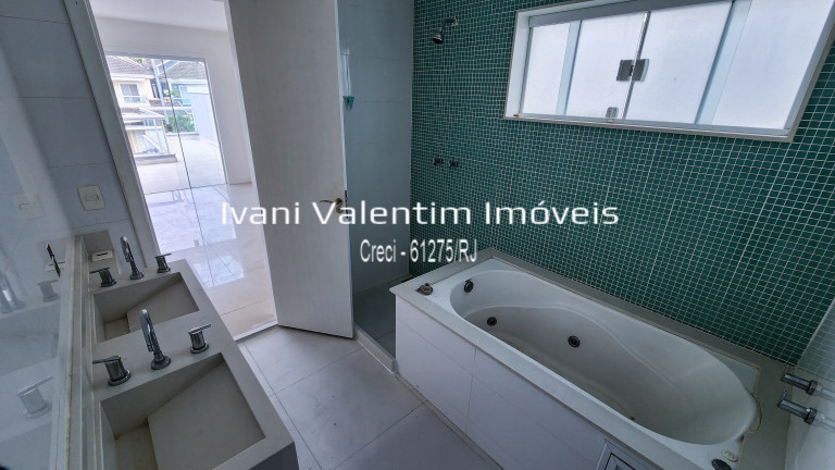 Imagem Casa com 4 Quartos à Venda, 240 m² em Recreio Dos Bandeirantes - Rio De Janeiro
