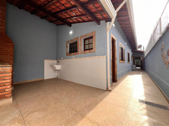 Imagem Casa com 2 Quartos à Venda, em Imperador - Praia Grande Imagem Casa com 2 Quartos à Venda, em Imperador - Praia Grande