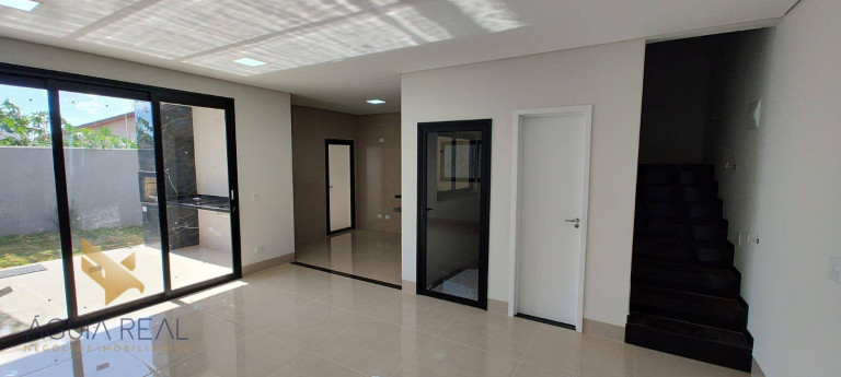 Imagem Sobrado com 3 Quartos à Venda, 151 m² em Vila Rosa Pires - Campo Grande Imagem Sobrado com 3 Quartos à Venda, 151 m² em Vila Rosa Pires - Campo Grande