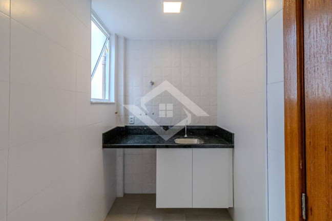 Imagem Apartamento com 3 Quartos à Venda, 135 m² em Copacabana - Rio De Janeiro Imagem Apartamento com 3 Quartos à Venda, 135 m² em Copacabana - Rio De Janeiro