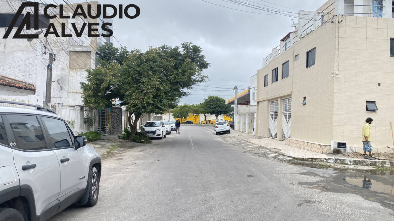 Imagem Casa com 5 Quartos à Venda, 100 m² em Brasília - Feira De Santana Imagem Casa com 5 Quartos à Venda, 100 m² em Brasília - Feira De Santana