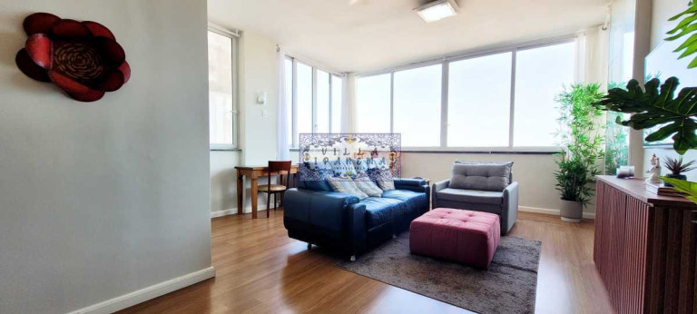 Imagem Apartamento com 3 Quartos à Venda, 145 m² em Copacabana - Rio De Janeiro Imagem Apartamento com 3 Quartos à Venda, 145 m² em Copacabana - Rio De Janeiro