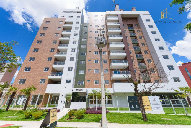 Apartamento com 3 Quartos à Venda, 77 m² em Mercês - Curitiba