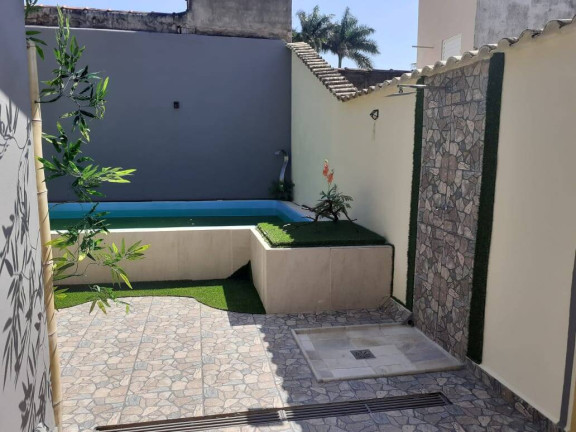 Imagem Casa com 3 Quartos à Venda, 250 m² em Jamaica - Itanhaém Imagem Casa com 3 Quartos à Venda, 250 m² em Jamaica - Itanhaém