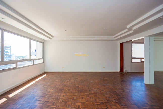 Imagem Apartamento com 3 Quartos à Venda, 210 m² em Cabral - Curitiba