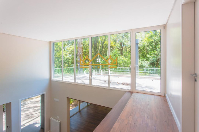 Imagem Casa com 4 Quartos à Venda, 1.146 m² em Centro - Gramado