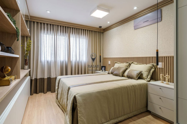 Imagem Apartamento com 3 Quartos à Venda,  em Ahú - Curitiba