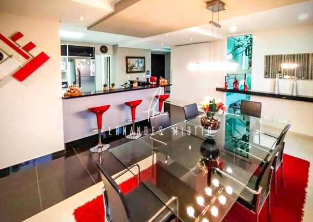 Imagem Casa de Condomínio com 4 Quartos à Venda, 752 m² em Terras De São Carlos - Jundiaí
