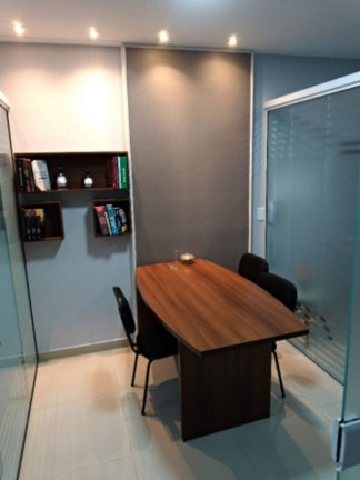 Imóvel Comercial à Venda, 44 m² em Centro - São José Dos Campos