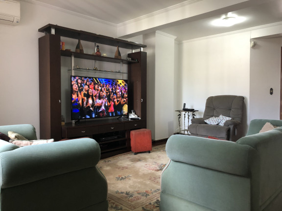 Imagem Casa com 4 Quartos à Venda, 489 m² em Niterói - Canoas Imagem Casa com 4 Quartos à Venda, 489 m² em Niterói - Canoas