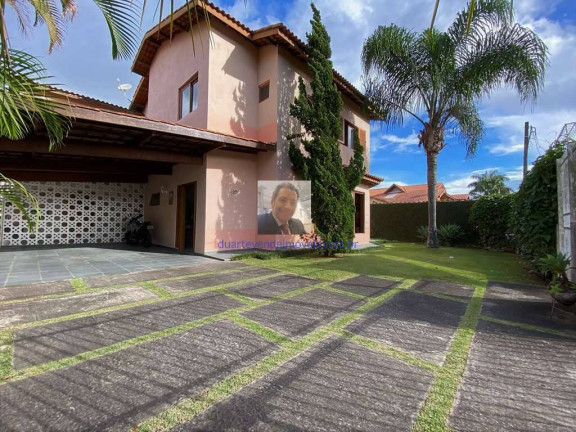 Imagem Casa com 4 Quartos à Venda, 362 m² em Chácara Vale Do Rio Cotia - Carapicuíba Imagem Casa com 4 Quartos à Venda, 362 m² em Chácara Vale Do Rio Cotia - Carapicuíba