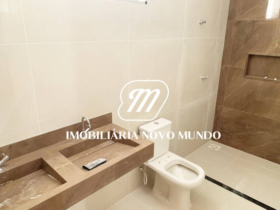 Imagem Casa com 3 Quartos à Venda, 250 m² em Jardim Brasília - Uberlândia Imagem Casa com 3 Quartos à Venda, 250 m² em Jardim Brasília - Uberlândia