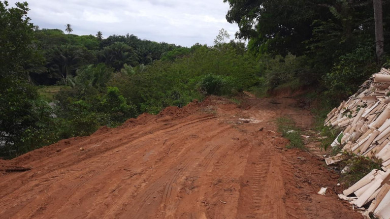 Imagem Terreno à Venda, 300 m² em Barra Do Pojuca (monte Gordo) - Camaçari