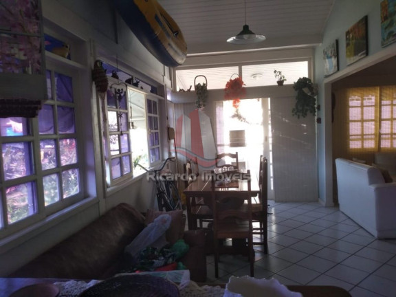 Imagem Imóvel com 3 Quartos à Venda, em Peró - Cabo Frio Imagem Imóvel com 3 Quartos à Venda, em Peró - Cabo Frio