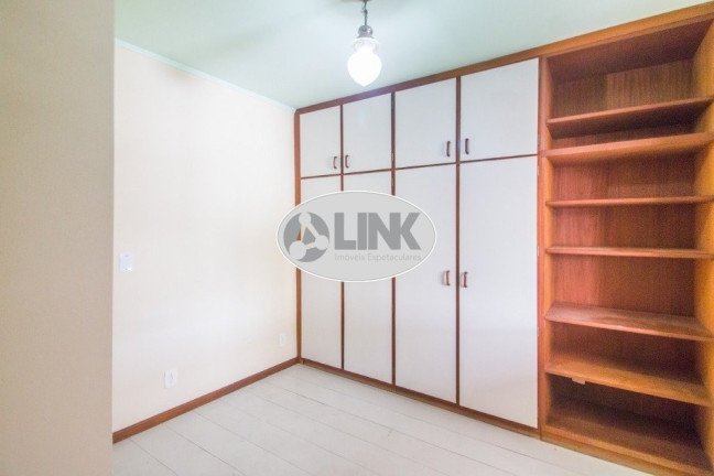Imagem Apartamento com 3 Quartos à Venda, 142 m² em Higienópolis - Porto Alegre Imagem Apartamento com 3 Quartos à Venda, 142 m² em Higienópolis - Porto Alegre