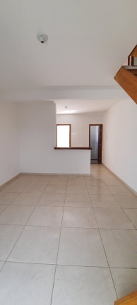 Imagem Imóvel com 2 Quartos à Venda, em Peró - Cabo Frio Imagem Imóvel com 2 Quartos à Venda, em Peró - Cabo Frio