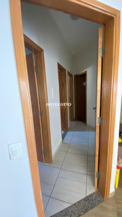 Imagem Casa com 3 Quartos à Venda, 194 m² Imagem Casa com 3 Quartos à Venda, 194 m²