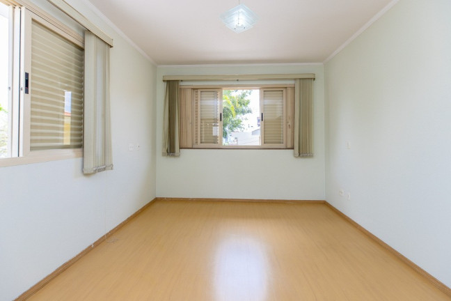 Imagem Casa com 4 Quartos à Venda, em Moema - São Paulo Imagem Casa com 4 Quartos à Venda, em Moema - São Paulo