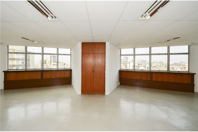 Imagem Sala Comercial à Venda, 930 m² em República - São Paulo Imagem Sala Comercial à Venda, 930 m² em República - São Paulo