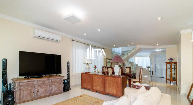 Imagem Casa com 3 Quartos à Venda, 284 m² em Swiss Park - Campinas Imagem Casa com 3 Quartos à Venda, 284 m² em Swiss Park - Campinas