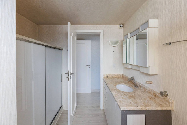 Imagem Apartamento com 3 Quartos para Alugar, 195 m² em Centro - Balneário Camboriú