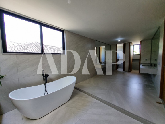 Imagem Casa com 5 Quartos à Venda, 1.350 m² em Barra Da Tijuca - Rio De Janeiro