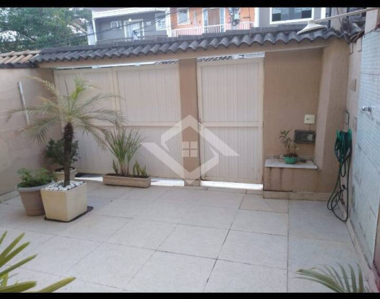 Imagem Casa com 2 Quartos à Venda, 91 m² em Jacarepaguá - Rio De Janeiro Imagem Casa com 2 Quartos à Venda, 91 m² em Jacarepaguá - Rio De Janeiro