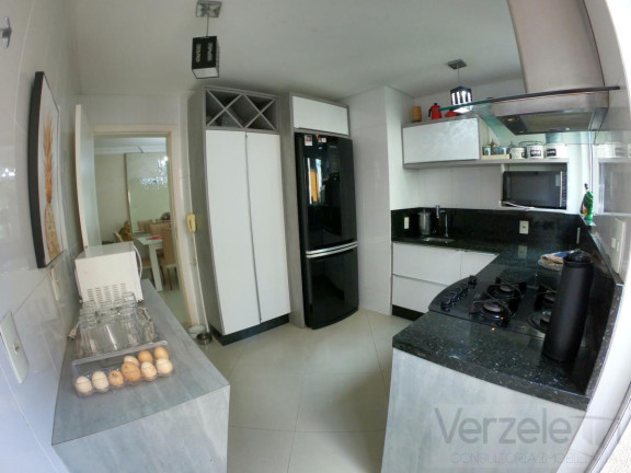 Imagem Apartamento com 3 Quartos à Venda, 190 m² em Centro - Balneário Camboriú
