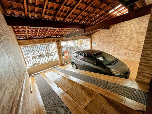 Imagem Casa com 3 Quartos à Venda, 336 m² Imagem Casa com 3 Quartos à Venda, 336 m²