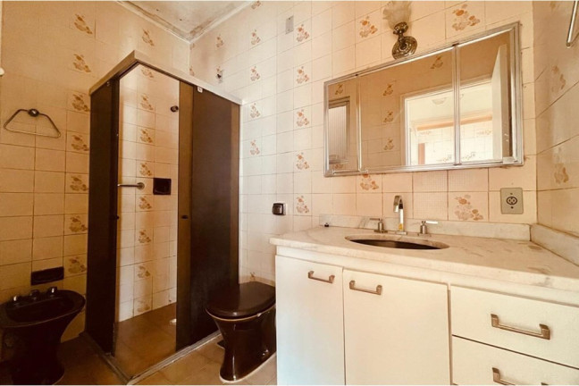 Imagem Imóvel com 1 Quarto à Venda, 28 m² em Centro Histórico - Porto Alegre Imagem Imóvel com 1 Quarto à Venda, 28 m² em Centro Histórico - Porto Alegre