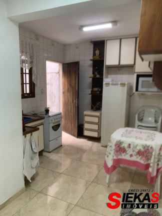 Imagem Casa com 3 Quartos à Venda, 100 m² em Vila Jacuí - São Paulo Imagem Casa com 3 Quartos à Venda, 100 m² em Vila Jacuí - São Paulo