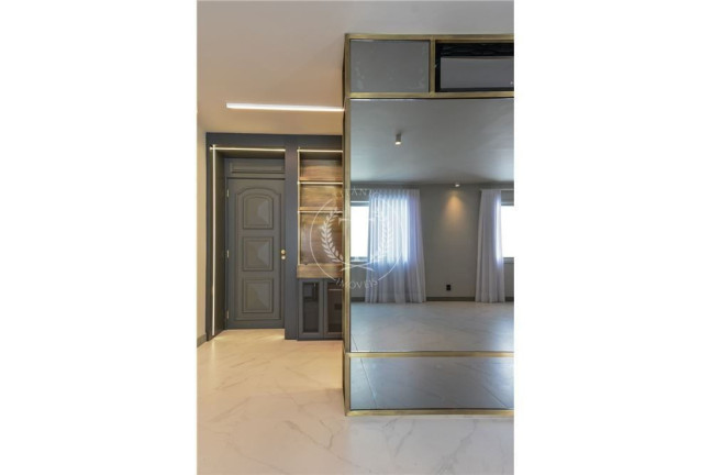 Imagem Apartamento com 2 Quartos à Venda, 113 m² em Moema - São Paulo