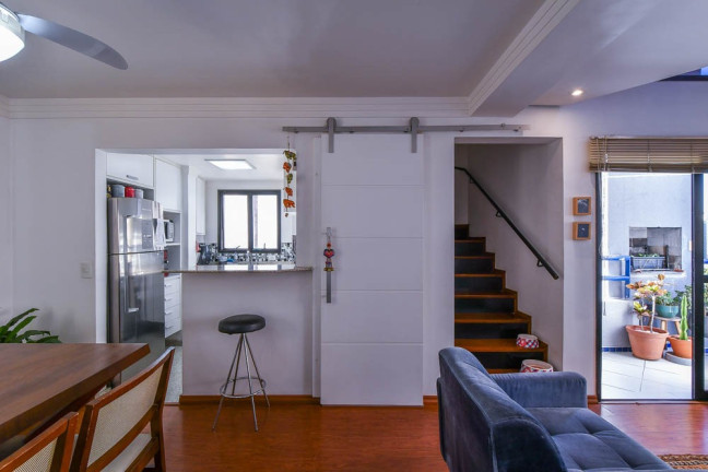 Imagem Loft com 1 Quarto à Venda, 65 m² em Vila Suzana - São Paulo Imagem Loft com 1 Quarto à Venda, 65 m² em Vila Suzana - São Paulo