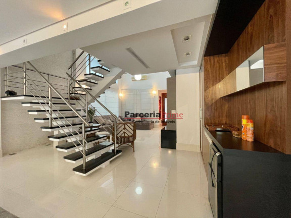 Imagem Casa com 6 Quartos à Venda, 378 m² em Riviera Módulo 19 - Bertioga Imagem Casa com 6 Quartos à Venda, 378 m² em Riviera Módulo 19 - Bertioga