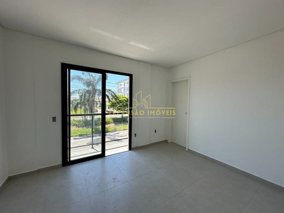 Imagem Casa com 3 Quartos à Venda, 111 m² em Nova Palhoça - Palhoça Imagem Casa com 3 Quartos à Venda, 111 m² em Nova Palhoça - Palhoça