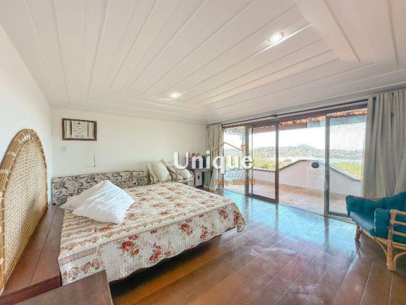 Imagem Casa com 4 Quartos à Venda, 270 m² em Ferradura - Armação Dos Búzios Imagem Casa com 4 Quartos à Venda, 270 m² em Ferradura - Armação Dos Búzios