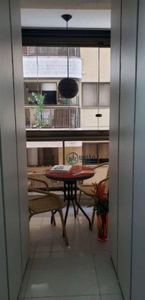 Imagem Apartamento com 3 Quartos à Venda, 97 m² em Icaraí - Niterói