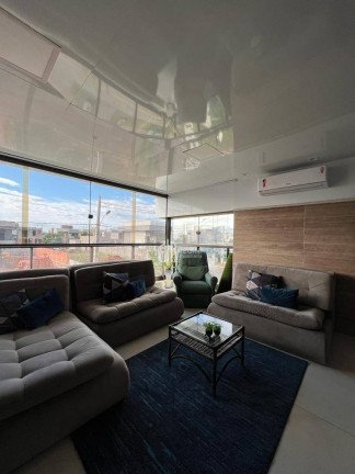 Imagem Casa com 4 Quartos à Venda, 220 m² em Novo Uruguai - Teresina Imagem Casa com 4 Quartos à Venda, 220 m² em Novo Uruguai - Teresina