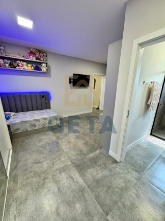 Imagem Sobrado com 2 Quartos à Venda, 167 m² em Rio Pequeno - Camboriú