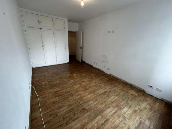 Imagem Apartamento com 3 Quartos à Venda, 190 m² Imagem Apartamento com 3 Quartos à Venda, 190 m²