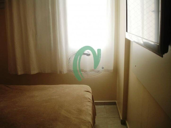 Imagem Apartamento com 2 Quartos à Venda, 62 m² em Encruzilhada - Santos