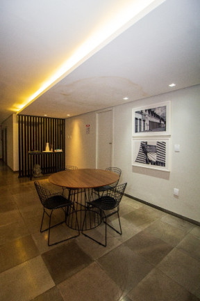 Imagem Imóvel com 1 Quarto à Venda, em Centro Histórico - Porto Alegre Imagem Imóvel com 1 Quarto à Venda, em Centro Histórico - Porto Alegre