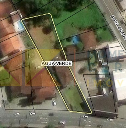 Imagem Casa com 3 Quartos à Venda, 203 m² em água Verde - Blumenau Imagem Casa com 3 Quartos à Venda, 203 m² em água Verde - Blumenau