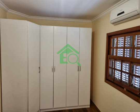 Imagem Casa com 4 Quartos à Venda, 194 m² em Jardim Campo Grande - São Paulo