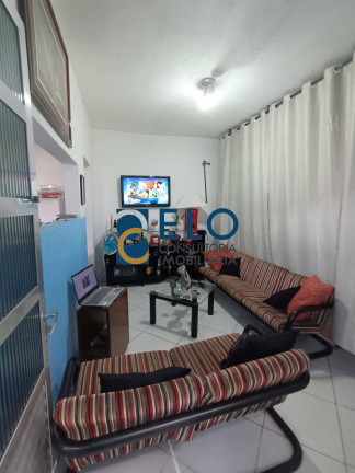 Casa com 3 Quartos à Venda,  em Santa Maria - Santos
