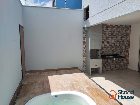 Imagem Casa com 2 Quartos à Venda, 150 m² em Mangabeira - Feira De Santana Imagem Casa com 2 Quartos à Venda, 150 m² em Mangabeira - Feira De Santana